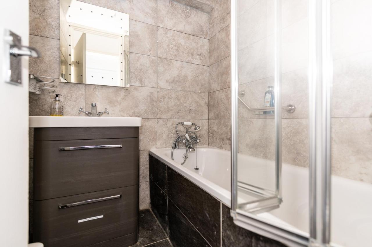 Bray Guest Rooms Лондон Екстер'єр фото